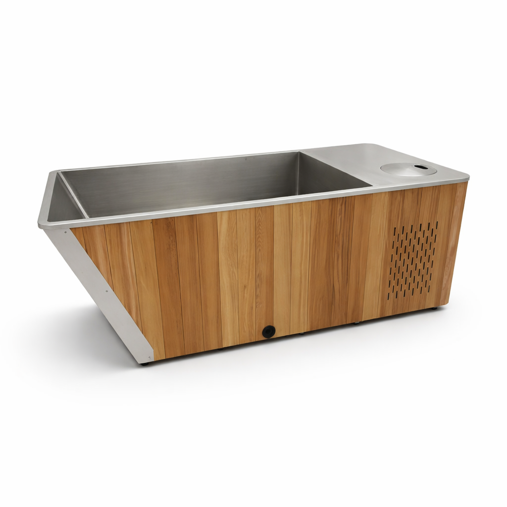 Wood & Stainless Steel Plunge Pool with Chiller/Heater
